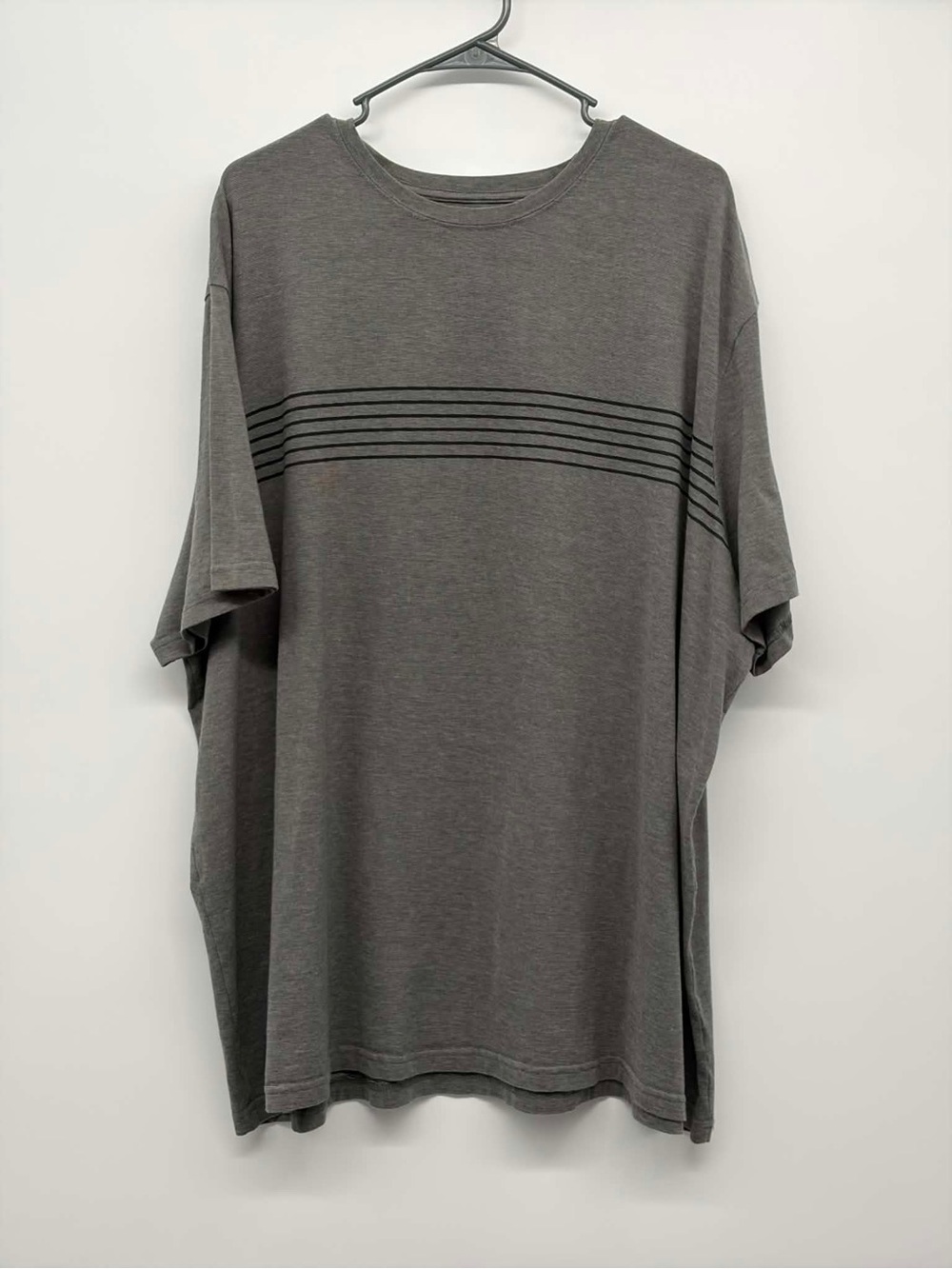 Lee Men's Gray T-shirt Size 3XL. Short Sleeve. Cotton/Polyester